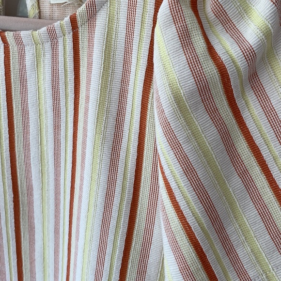 Madewell top. Size M. Stripes - Picture 4 of 4